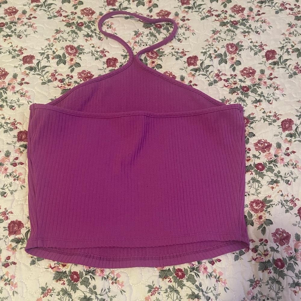 Top - Picture 2 of 2